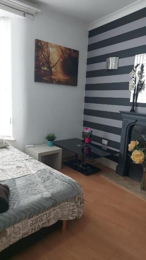 Spacious Double Room In Anfield Liverpool Exterior photo