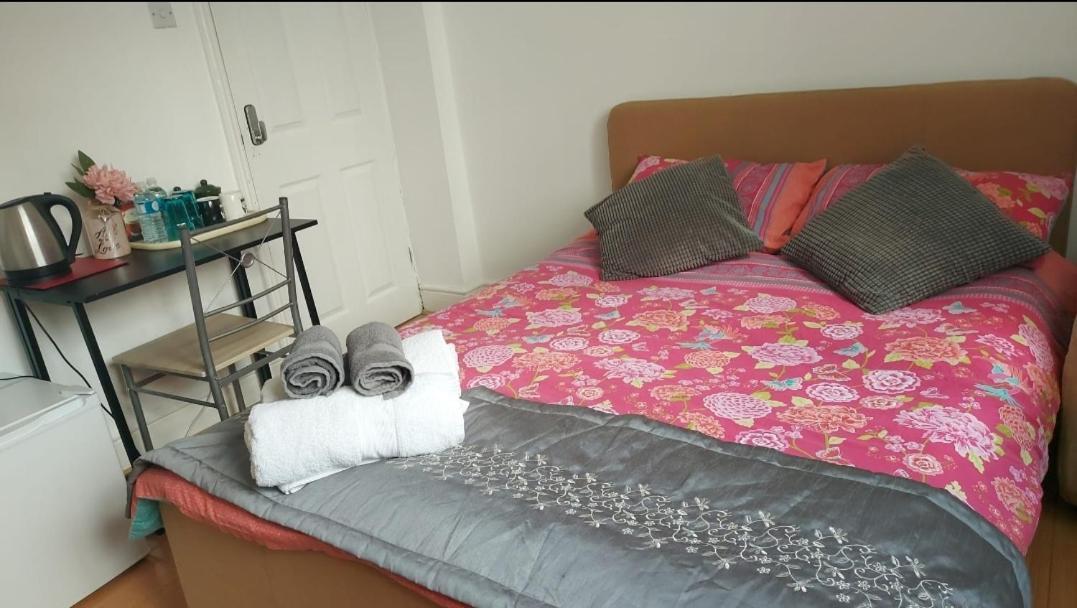 Spacious Double Room In Anfield Liverpool Exterior photo