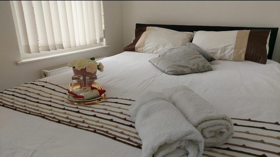 Spacious Double Room In Anfield Liverpool Exterior photo